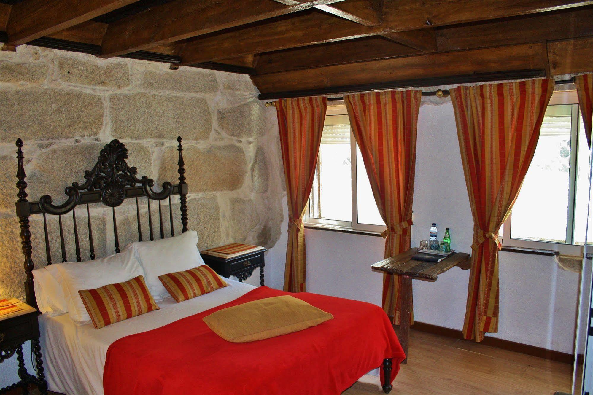 Alvares Cabral Guesthouse Porto Exterior photo